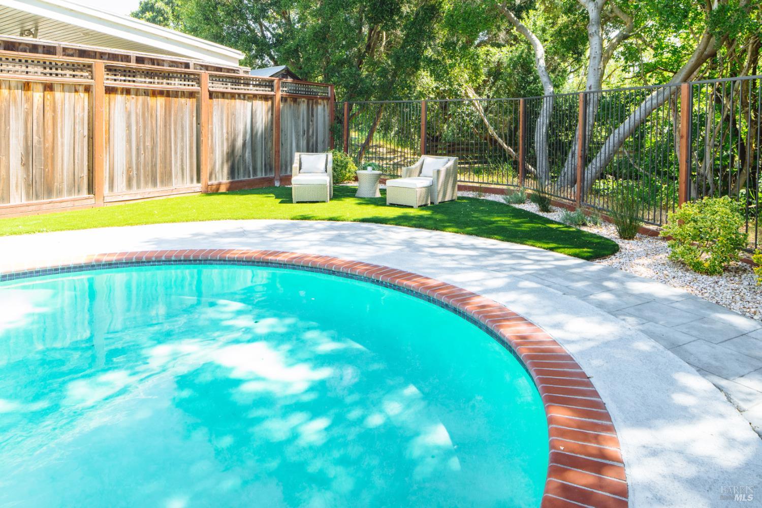 Property photo 38