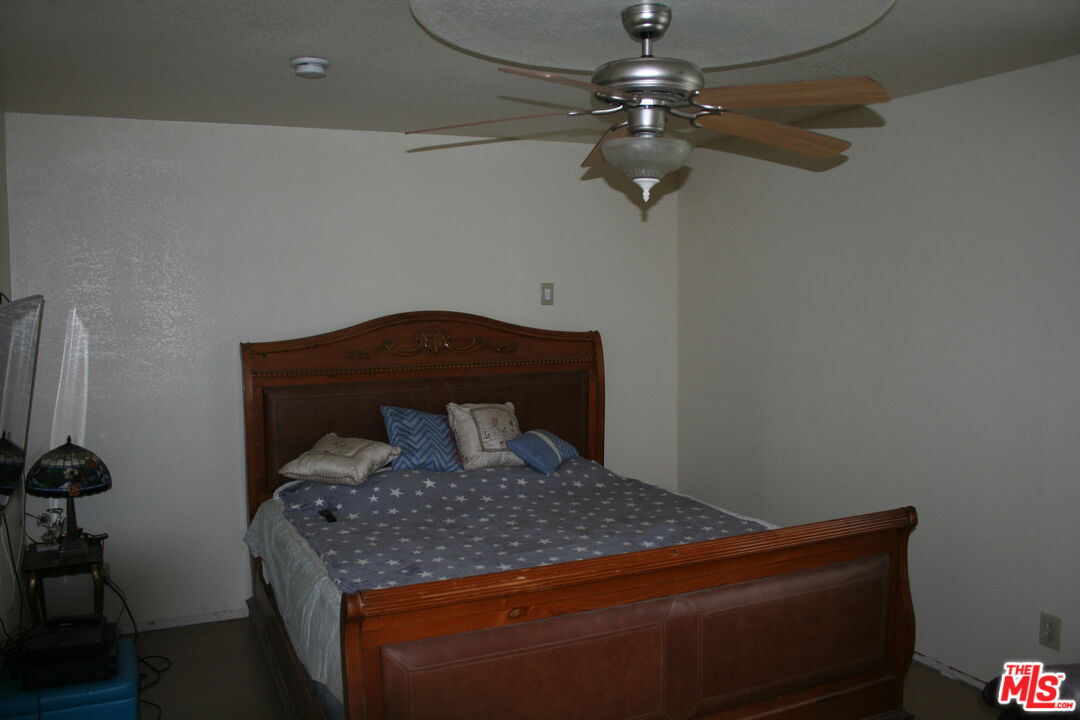 Property photo 38