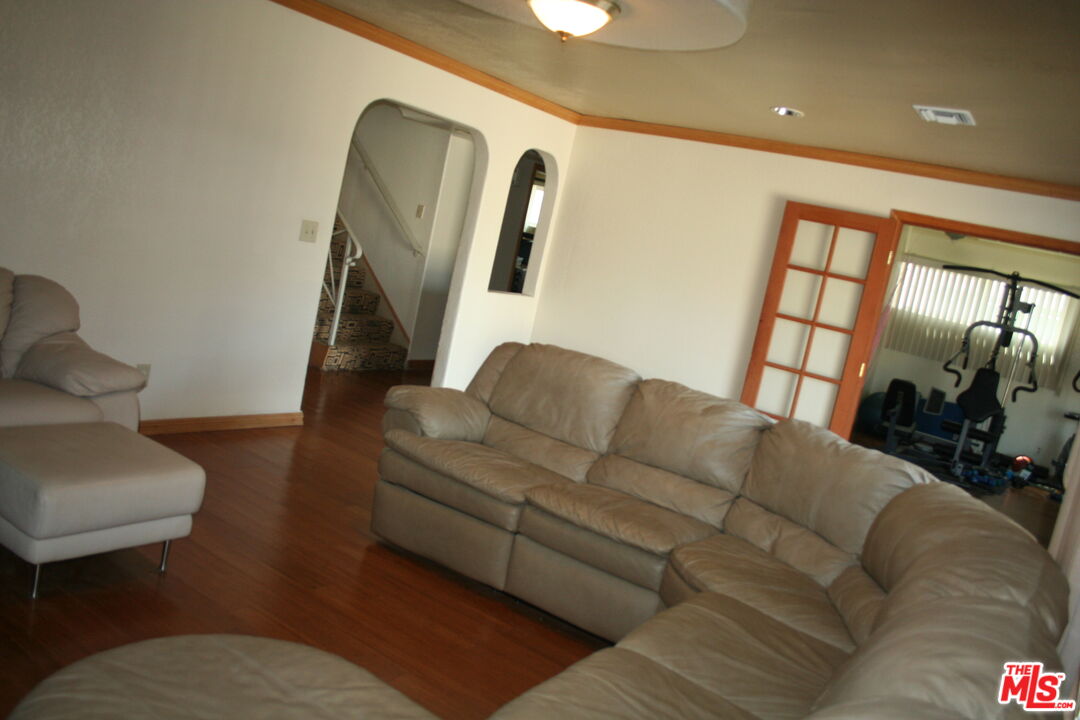 Property photo 44