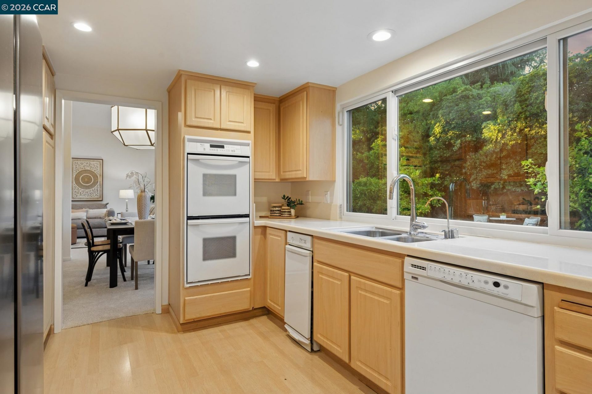 Property photo 32