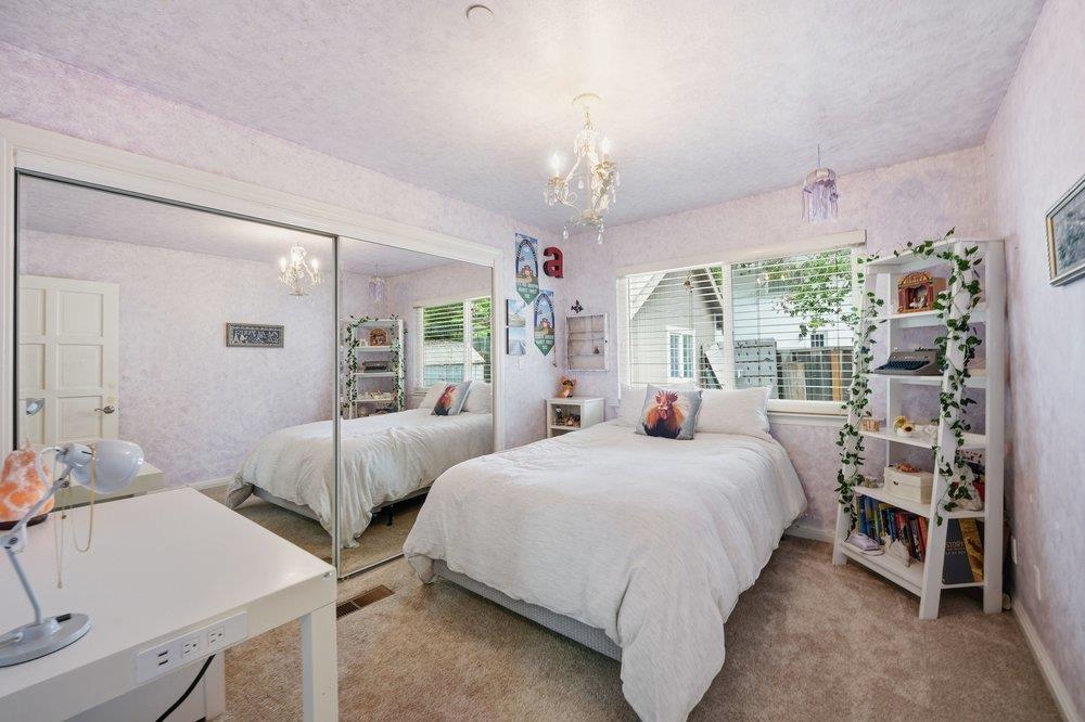 Property photo 50
