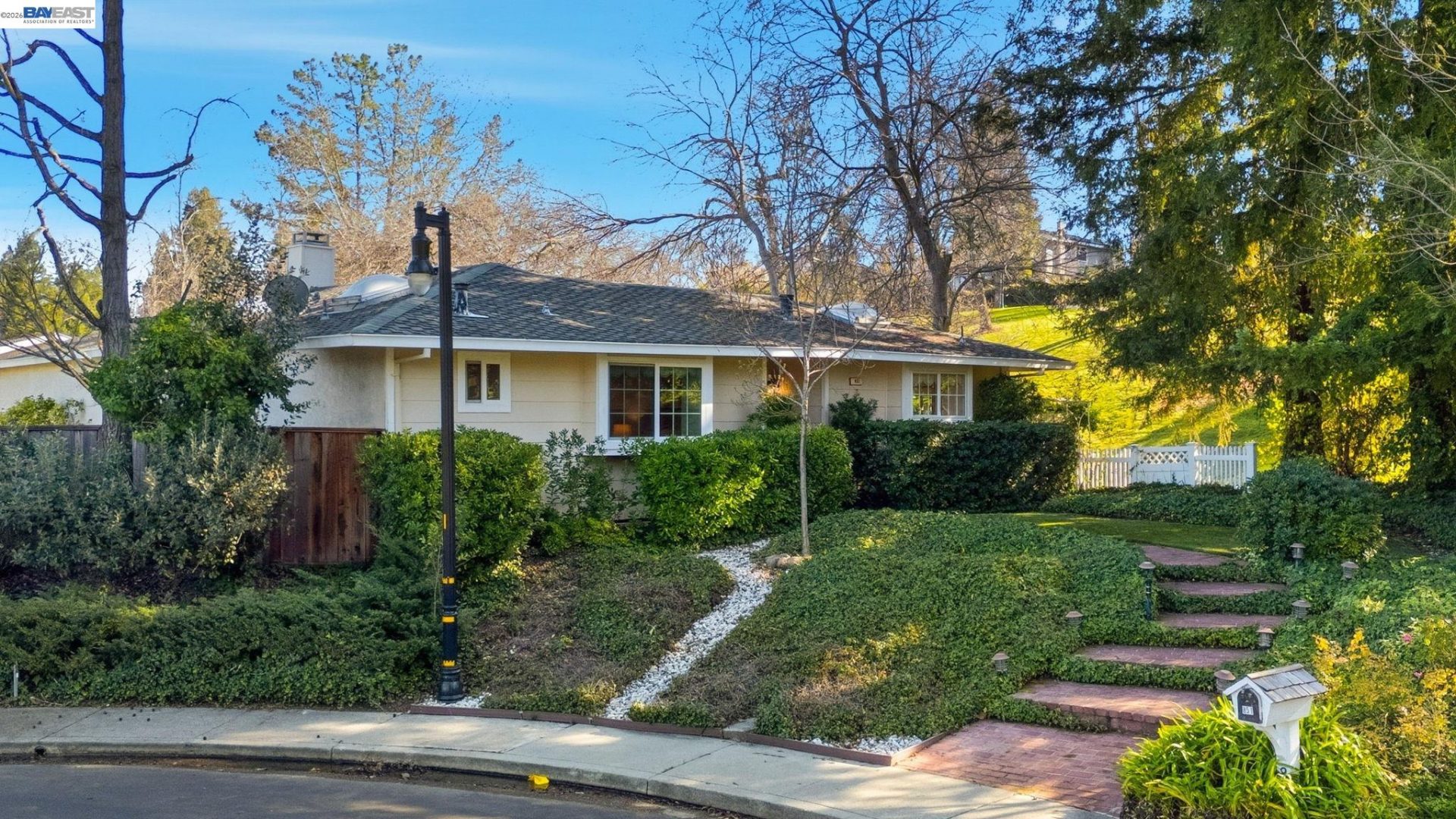 Property photo 37