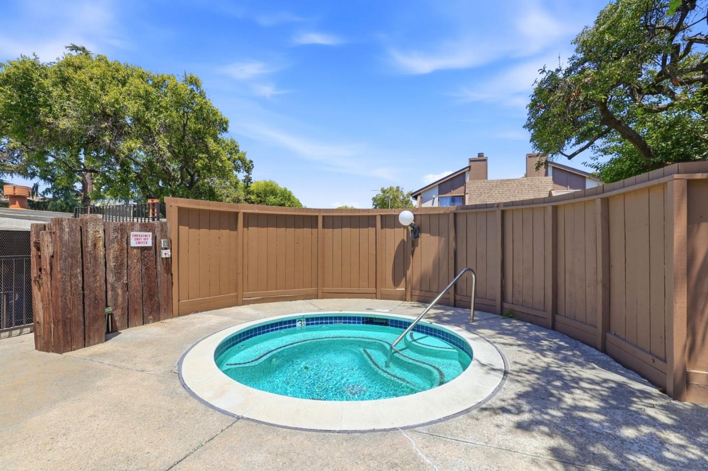 Property photo 46