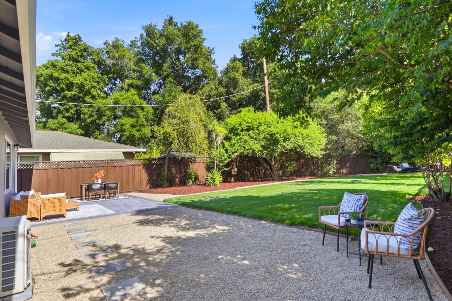 Property photo 44