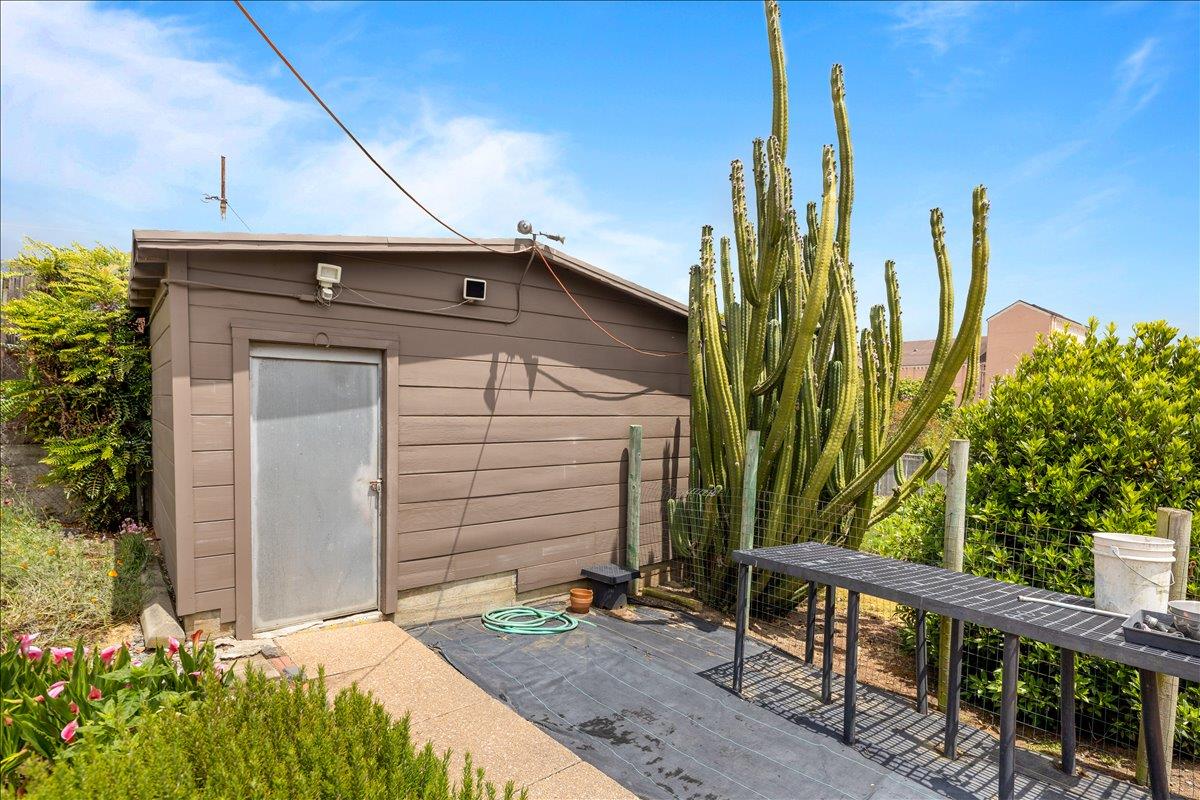Property photo 28