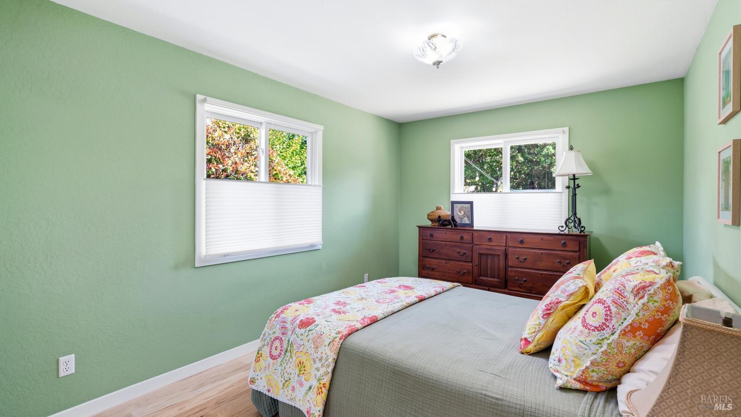 Property photo 28