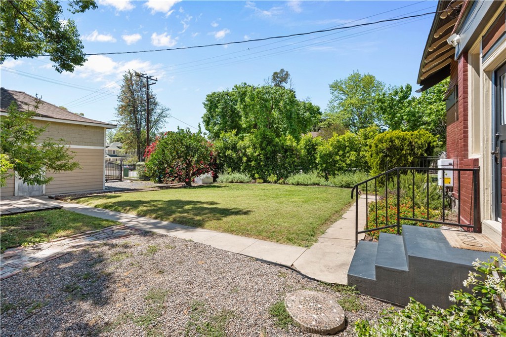 Property photo 40
