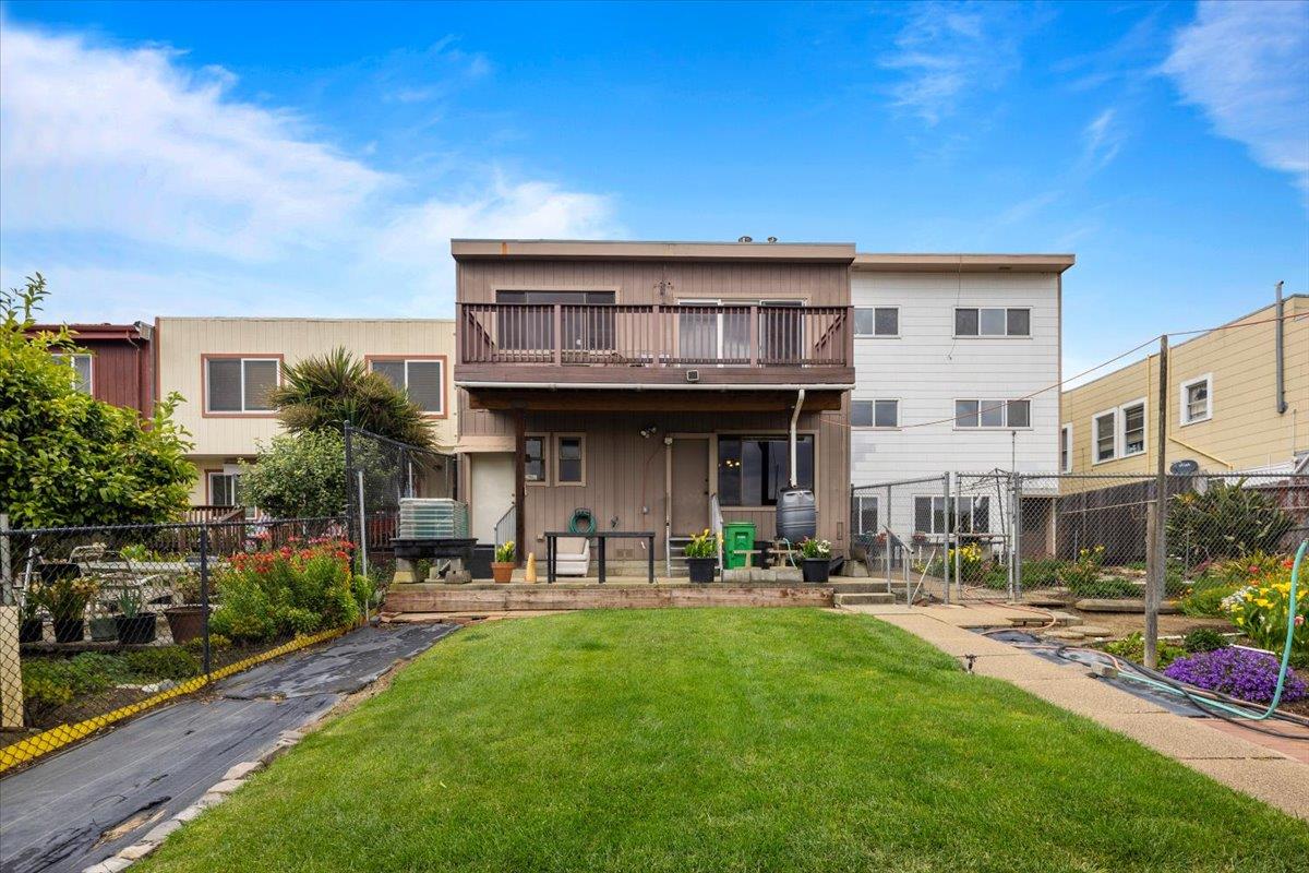 Property photo 37