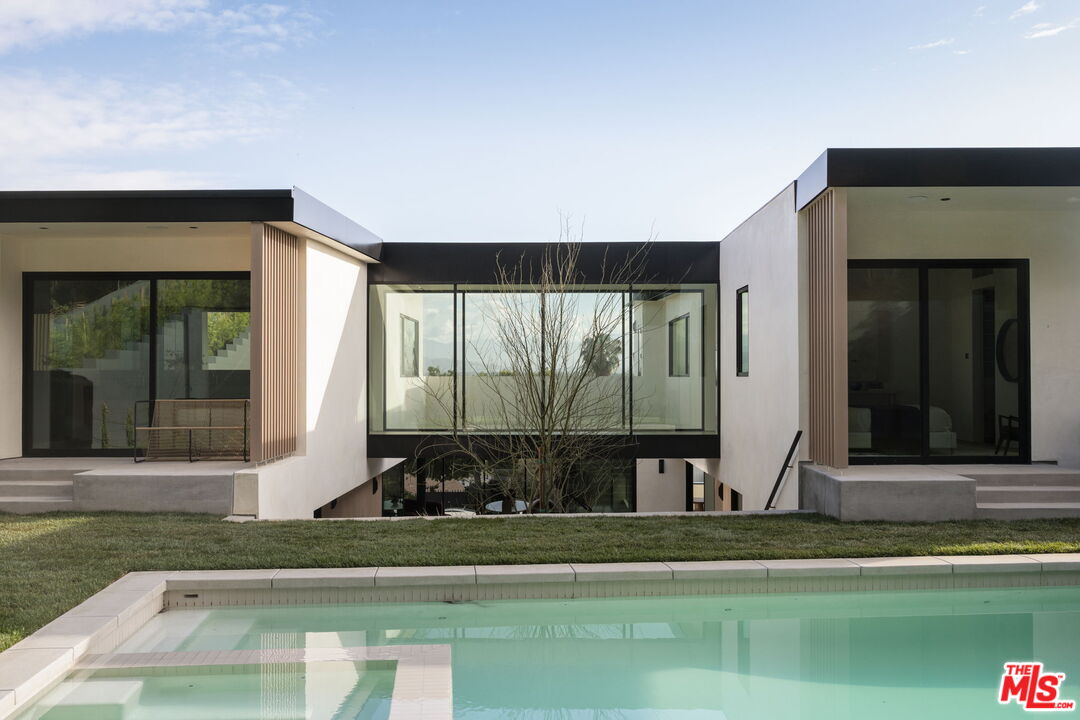 Property photo 40