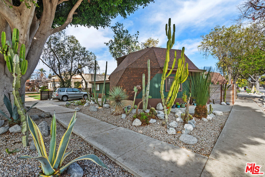 Property photo 24