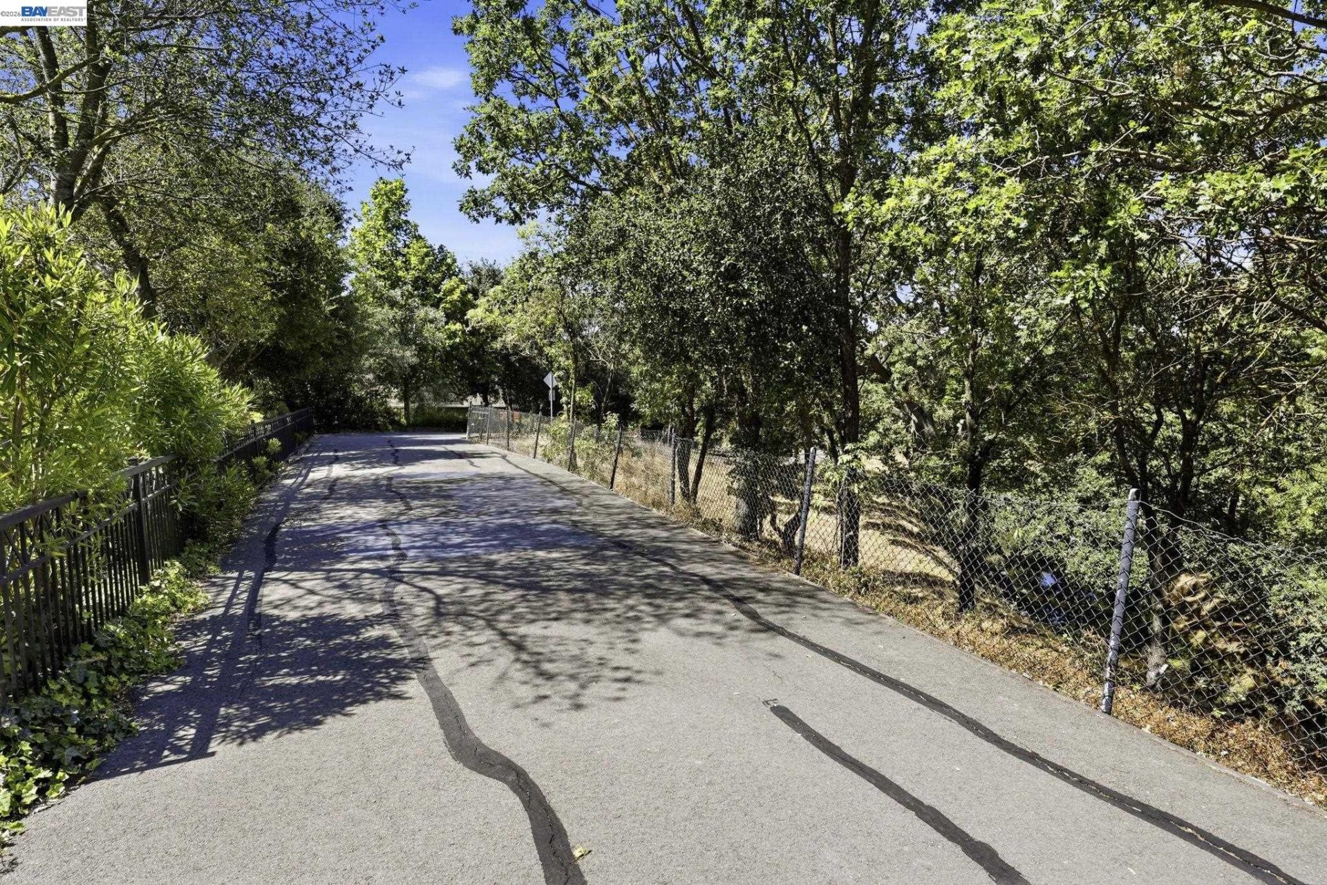 Property photo 44