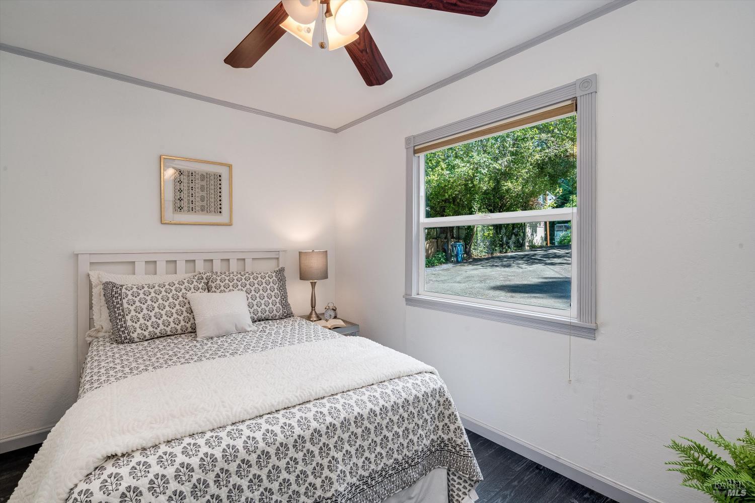 Property photo 31