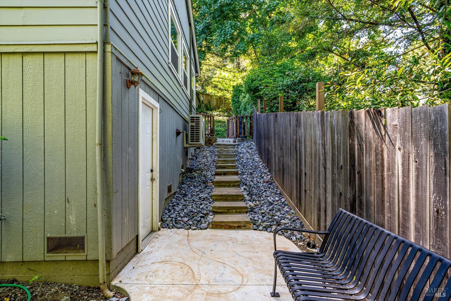 Property photo 40