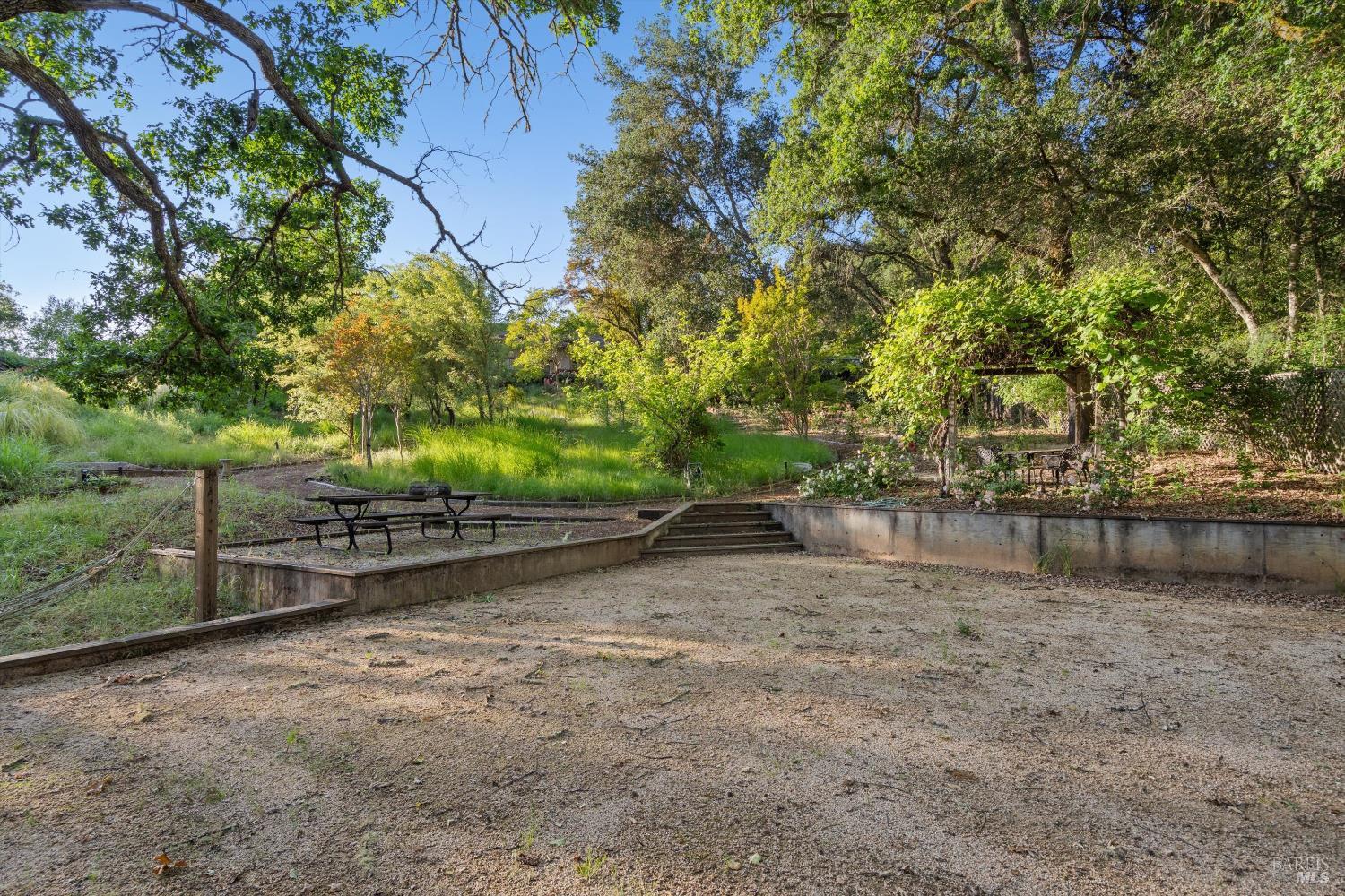 Property photo 40