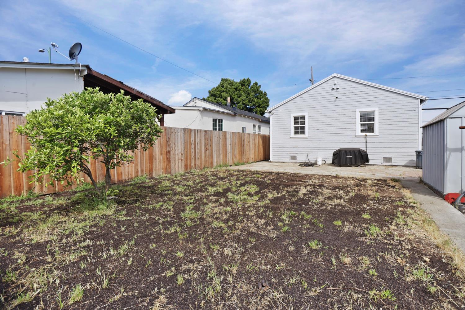 Property photo 35