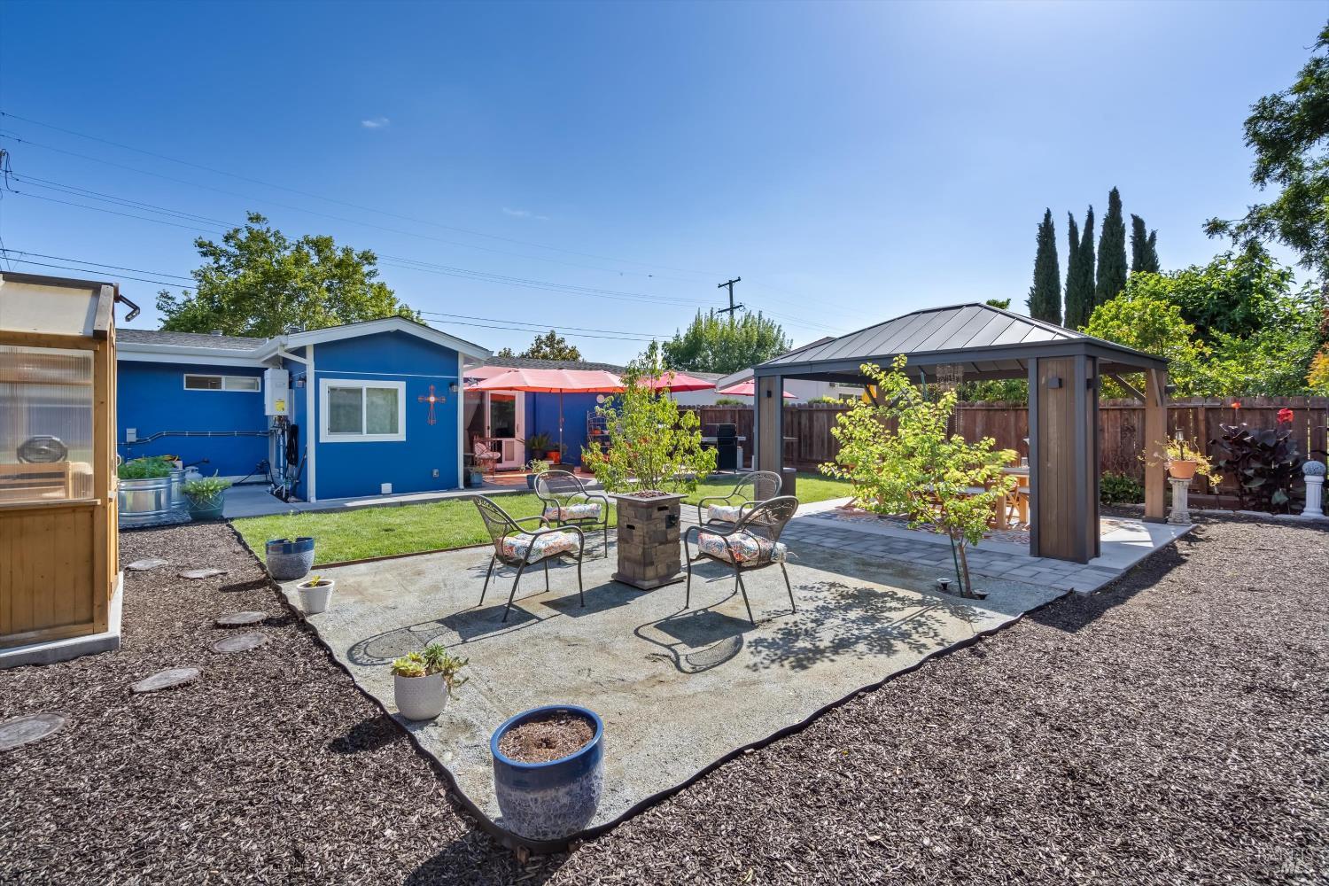 Property photo 28