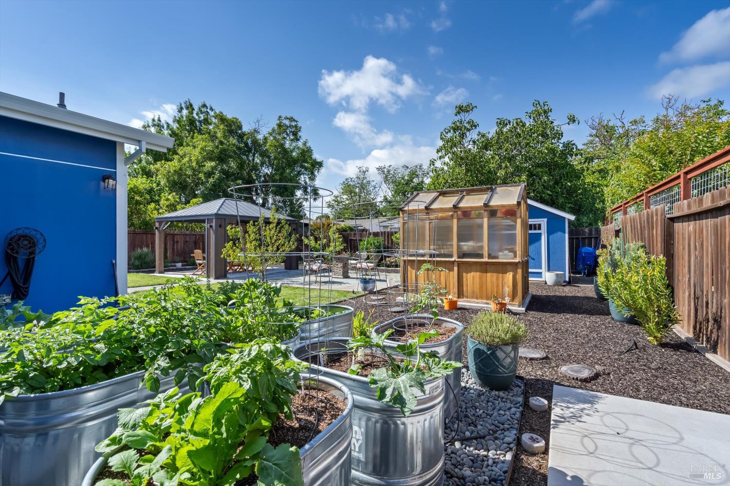 Property photo 32