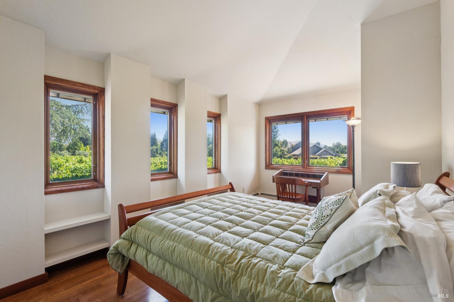 Property photo 33
