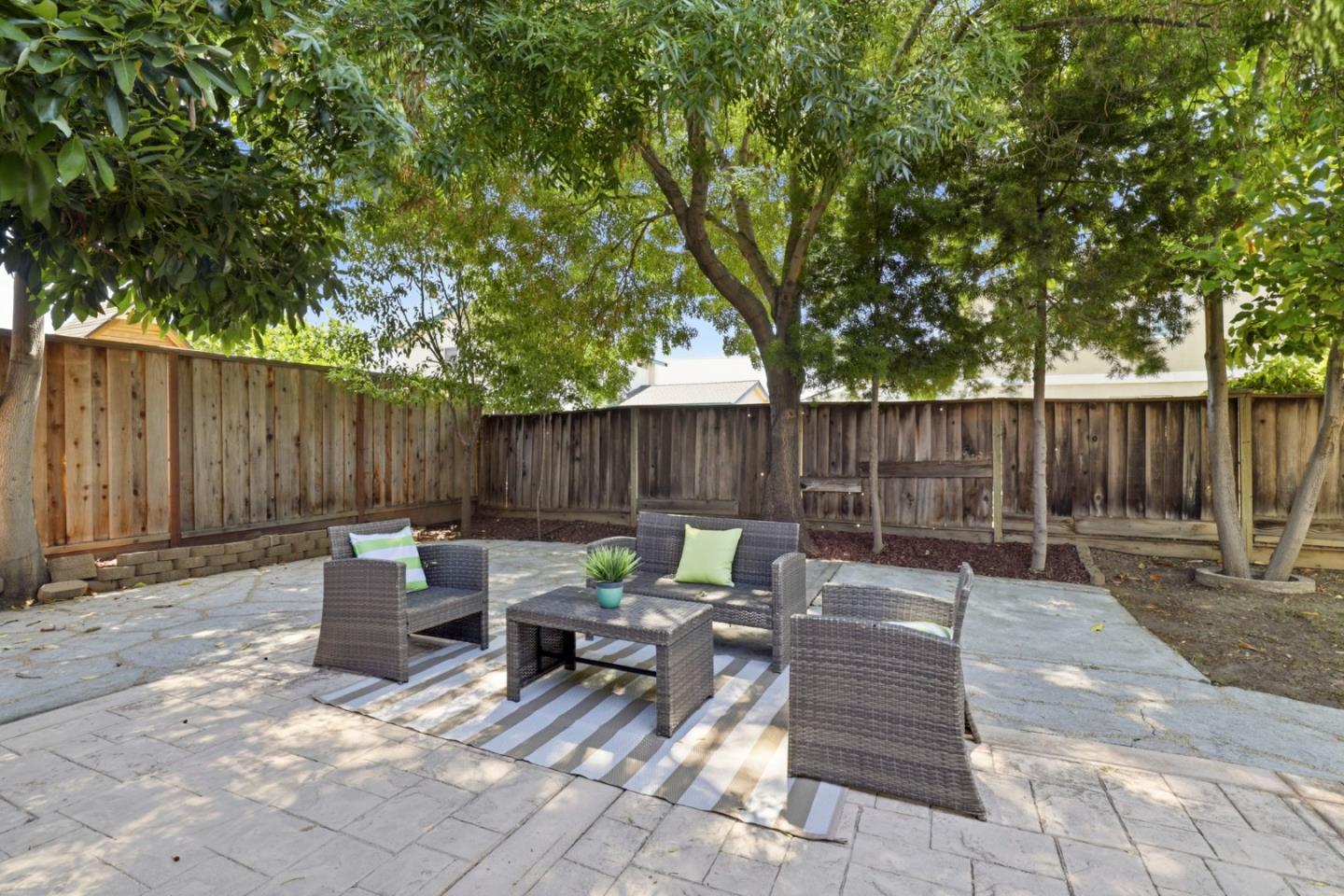 Property photo 31