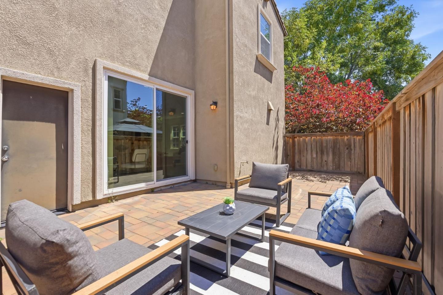 Property photo 31