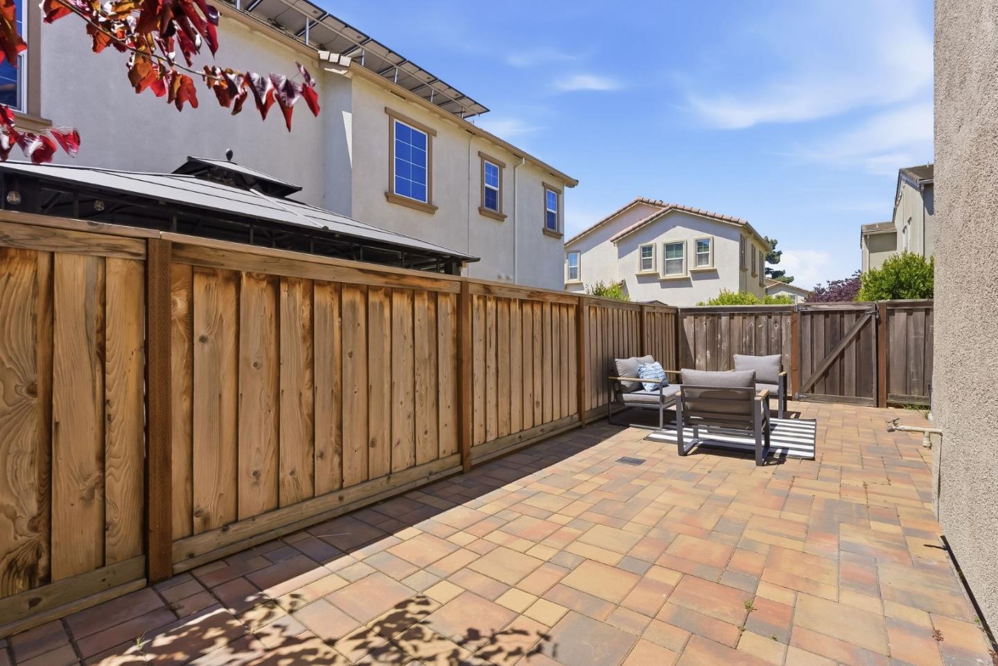 Property photo 32