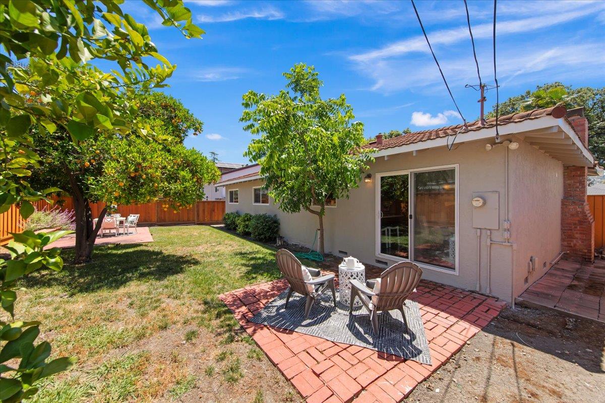 Property photo 32