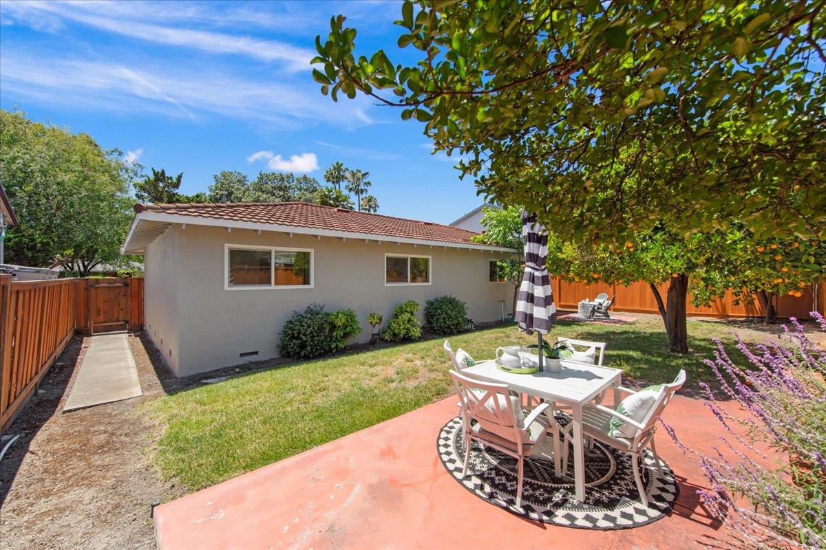 Property photo 33