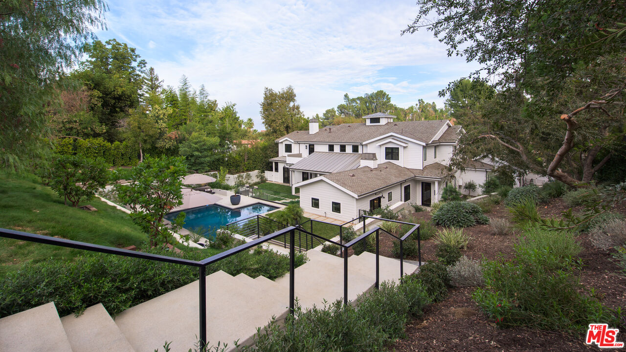 Property photo 46