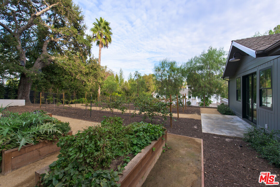 Property photo 48
