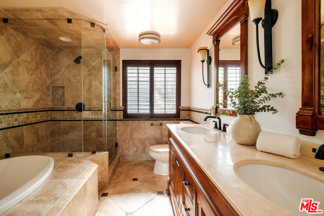 Property photo 46
