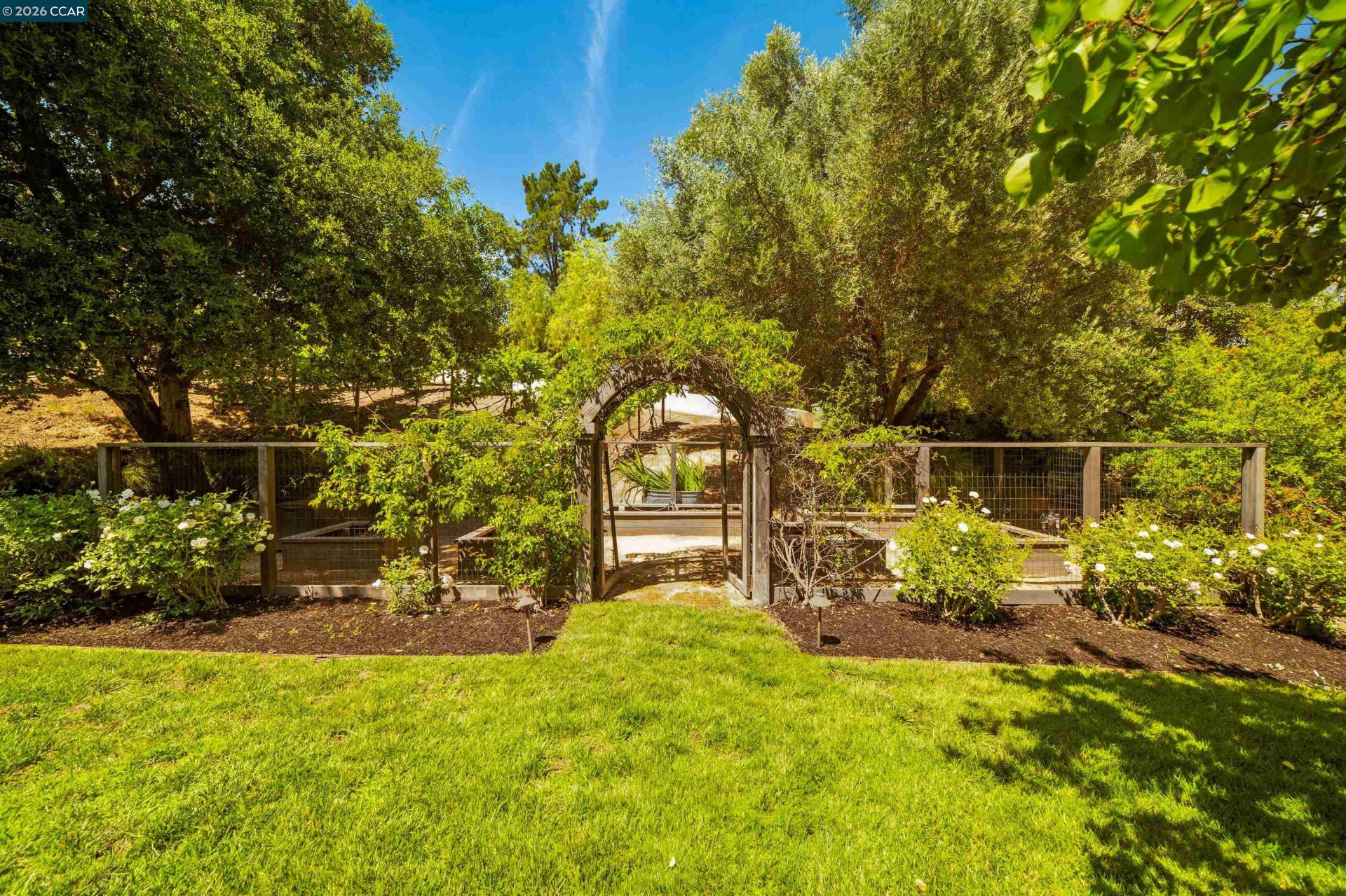 Property photo 32