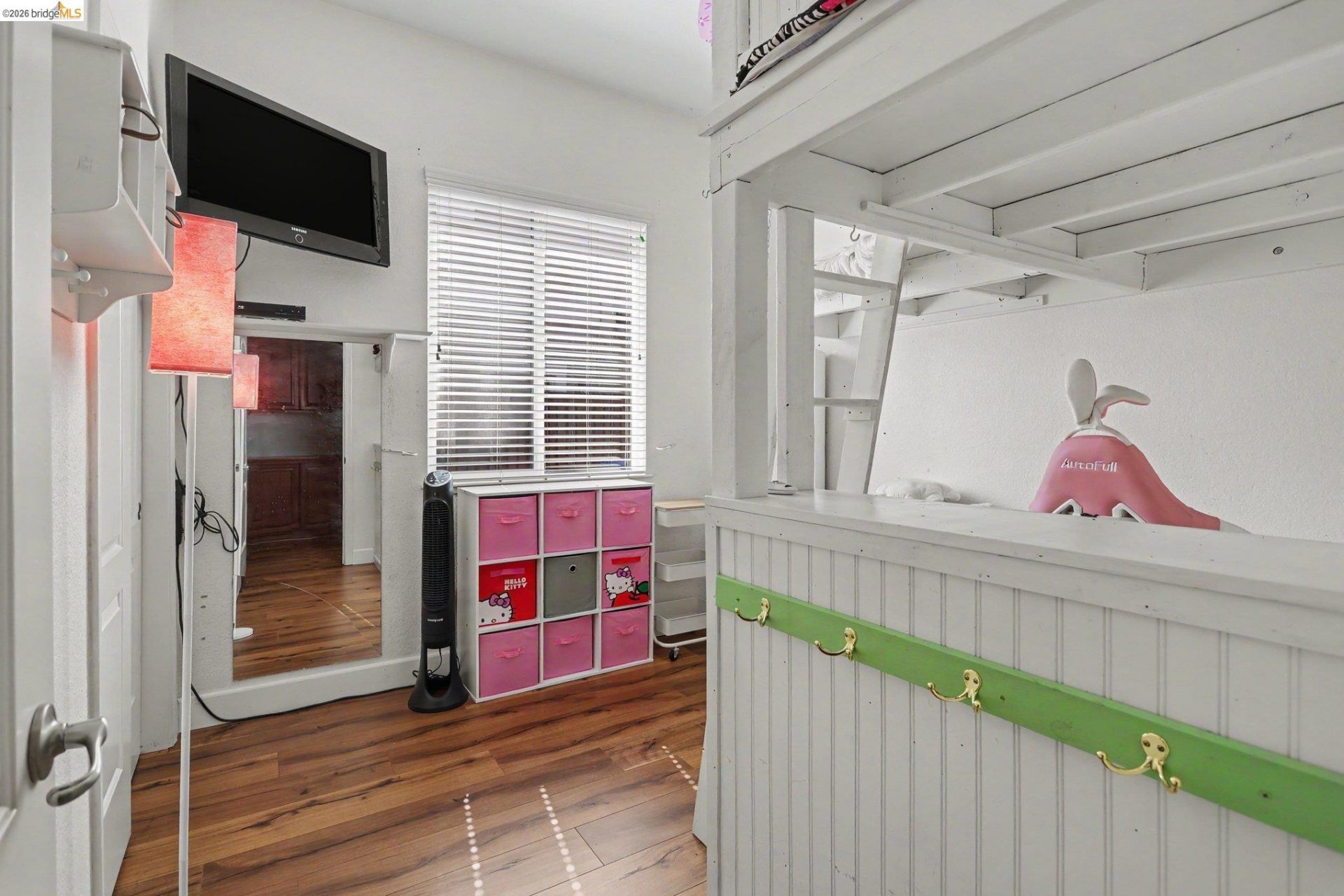 Property photo 28