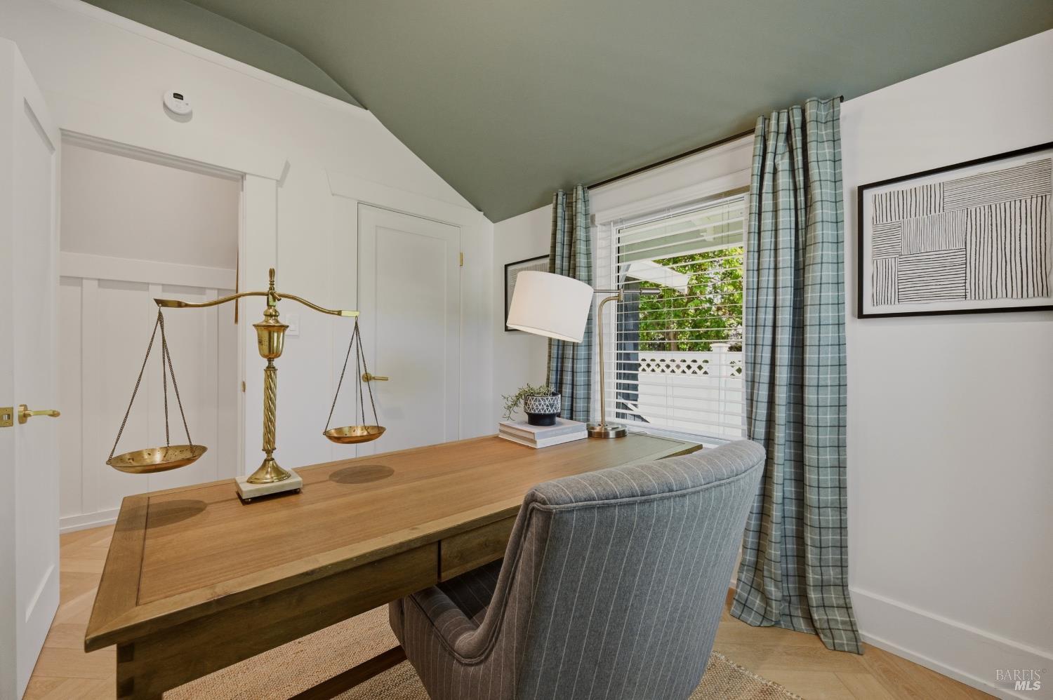 Property photo 28