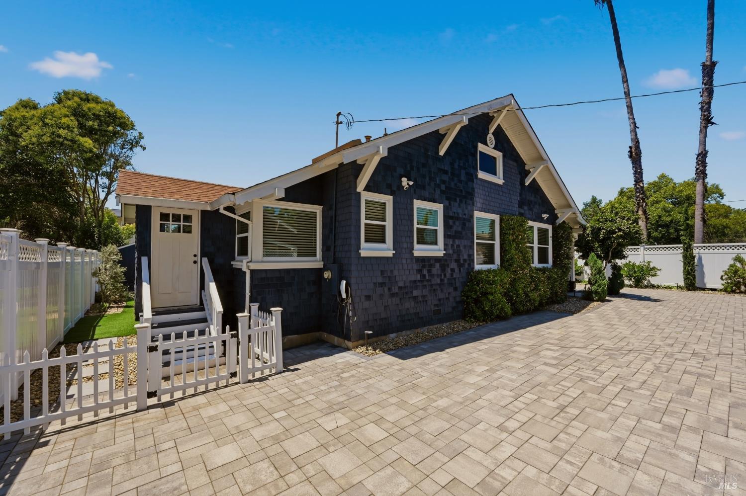 Property photo 36