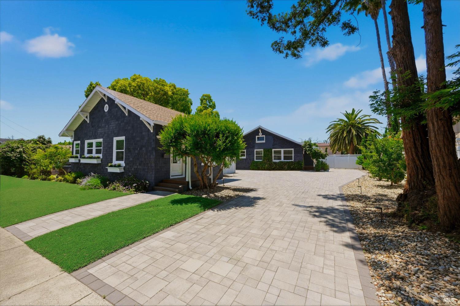 Property photo 38