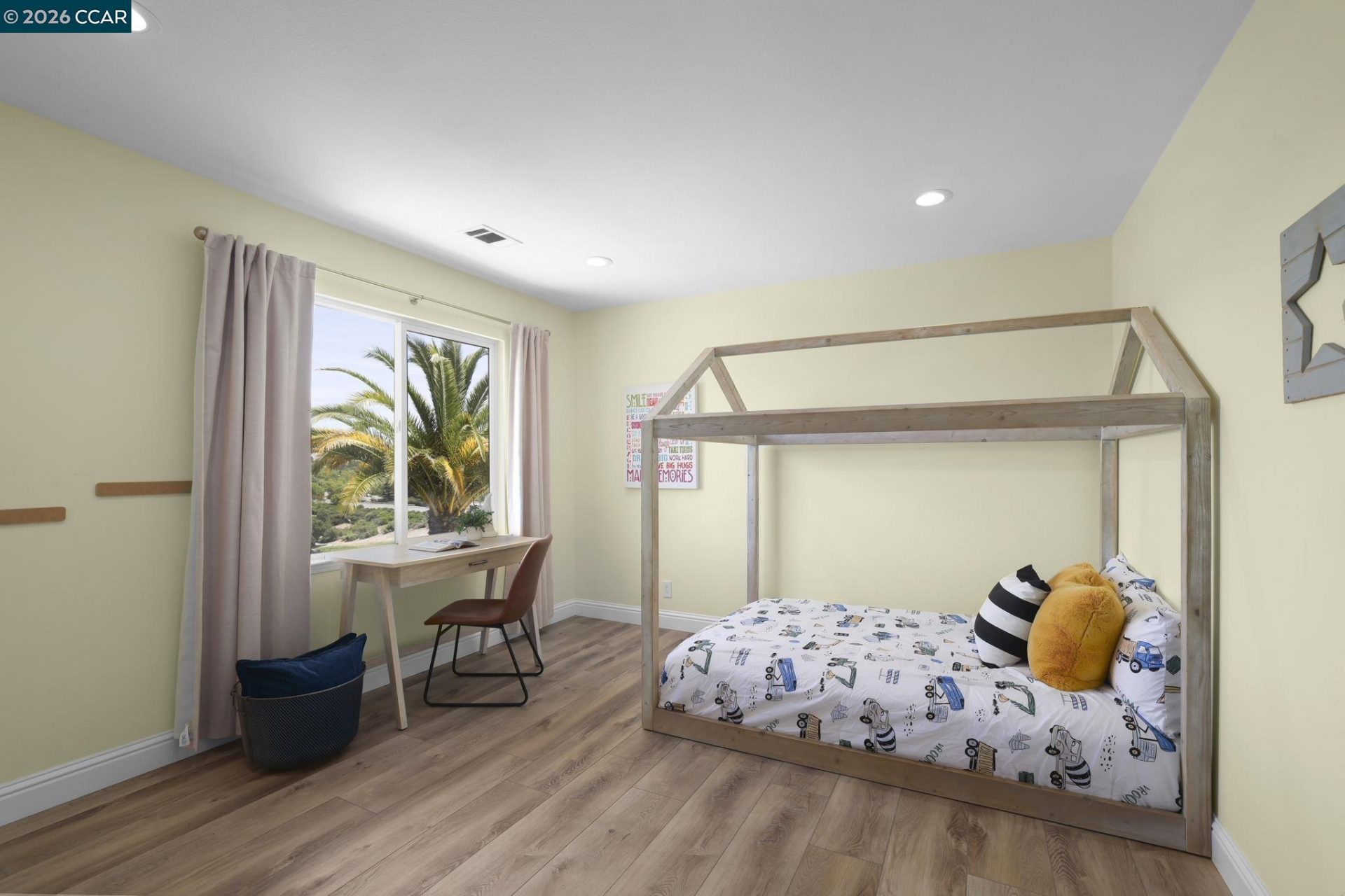 Property photo 37