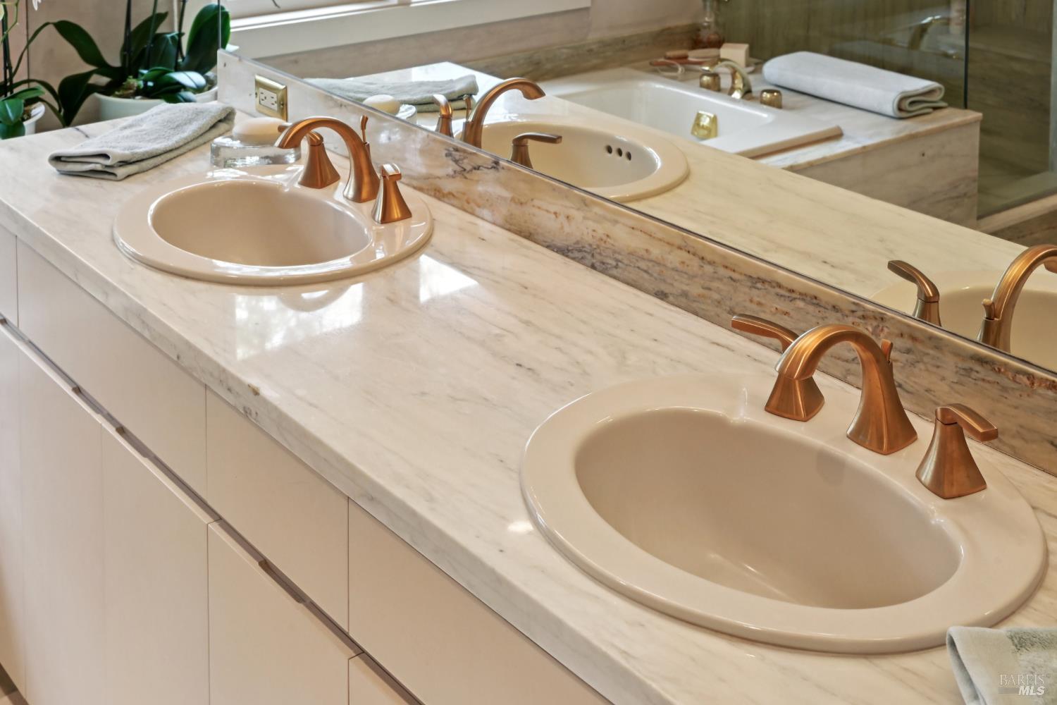 Property photo 50