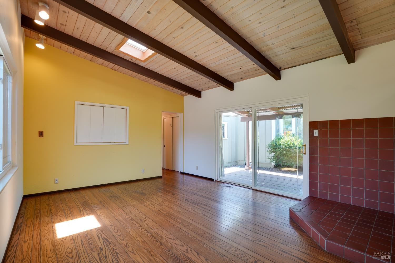 Property photo 34