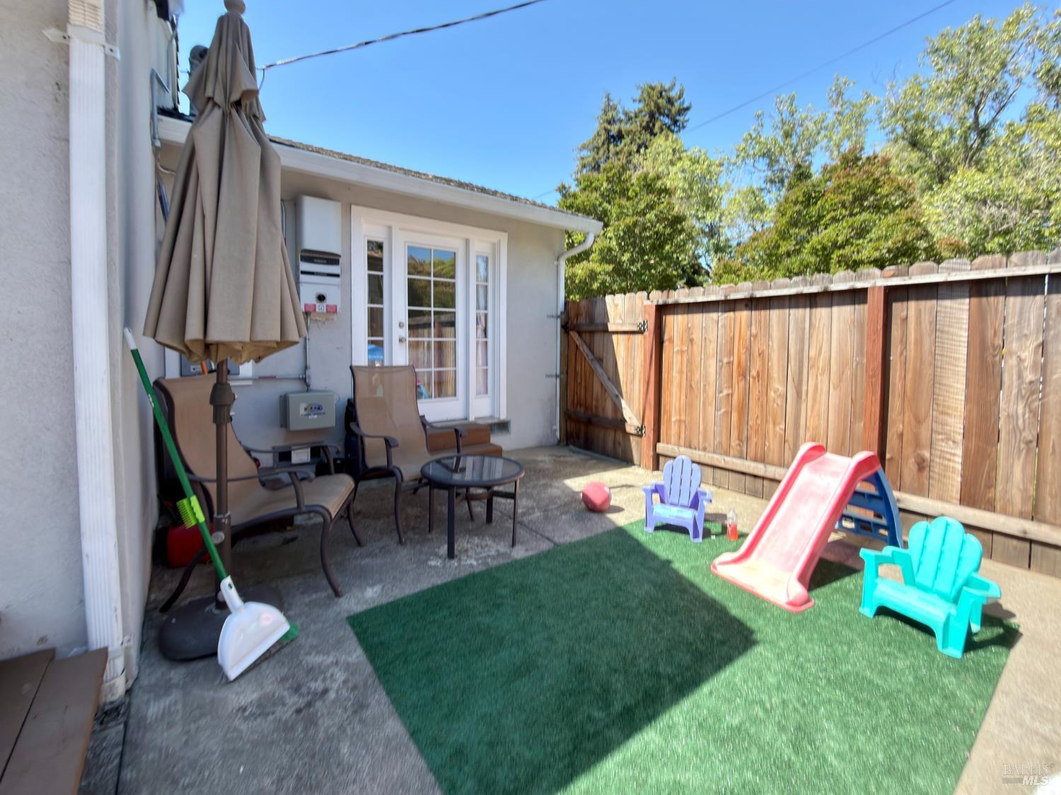 Property photo 31