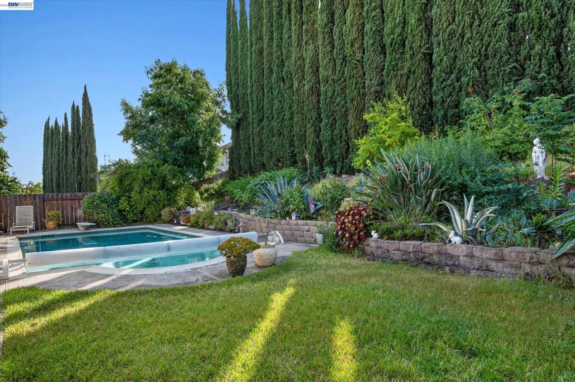 Property photo 32