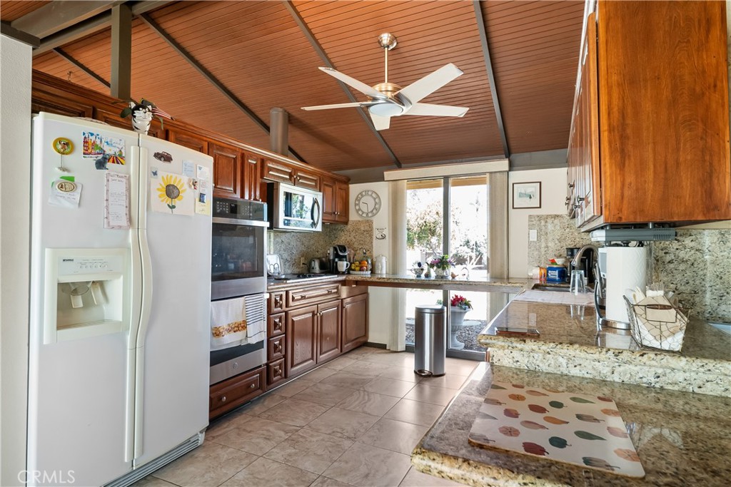 Property photo 28