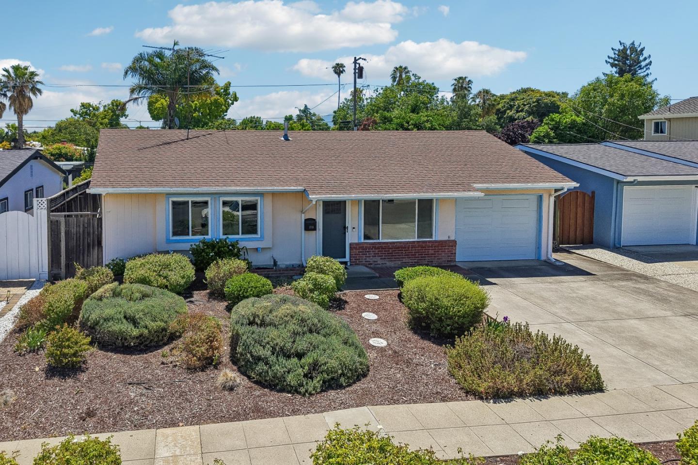 Property photo 28