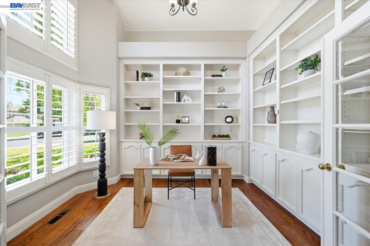 Property photo 43
