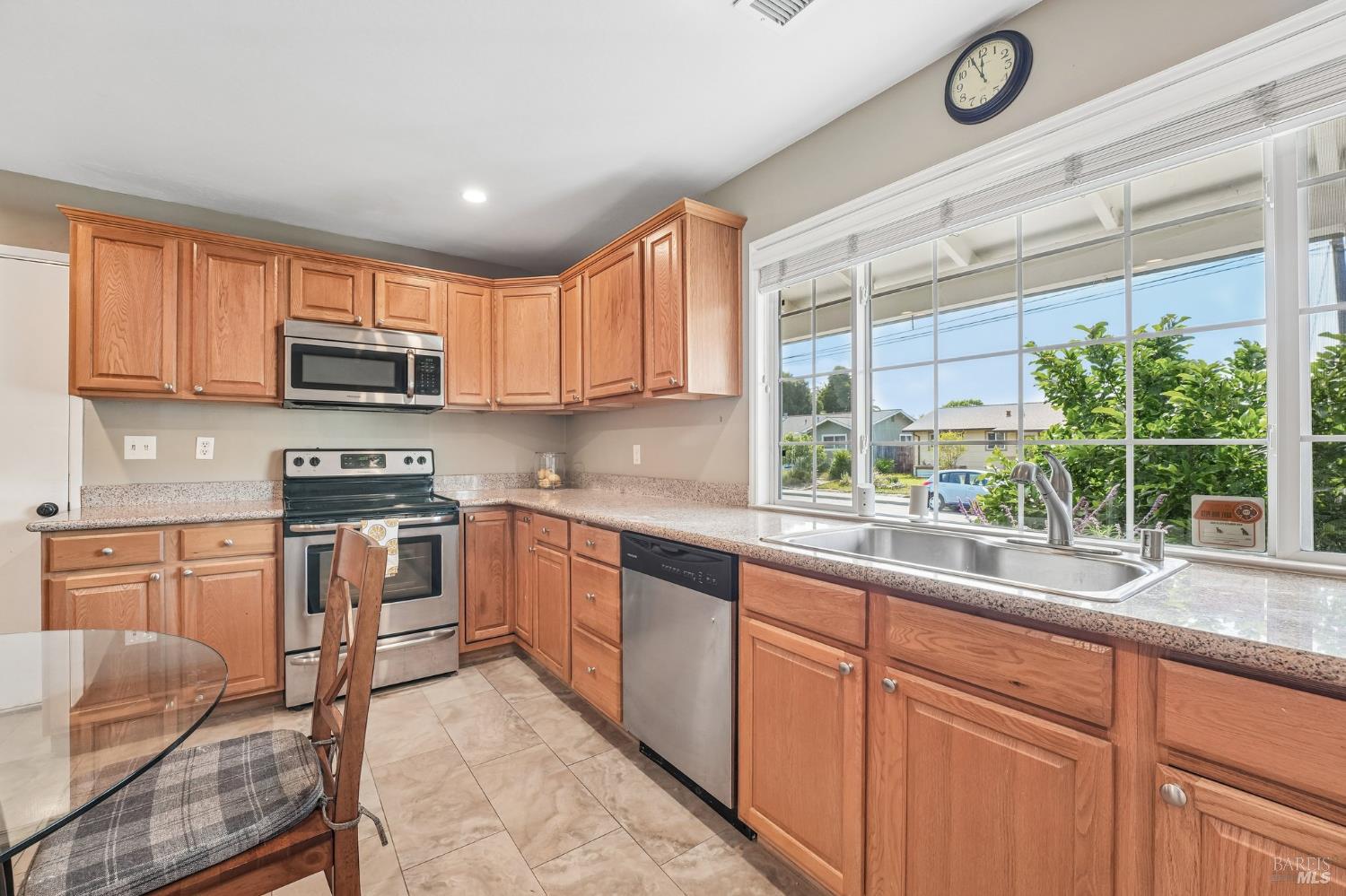 Property photo 28