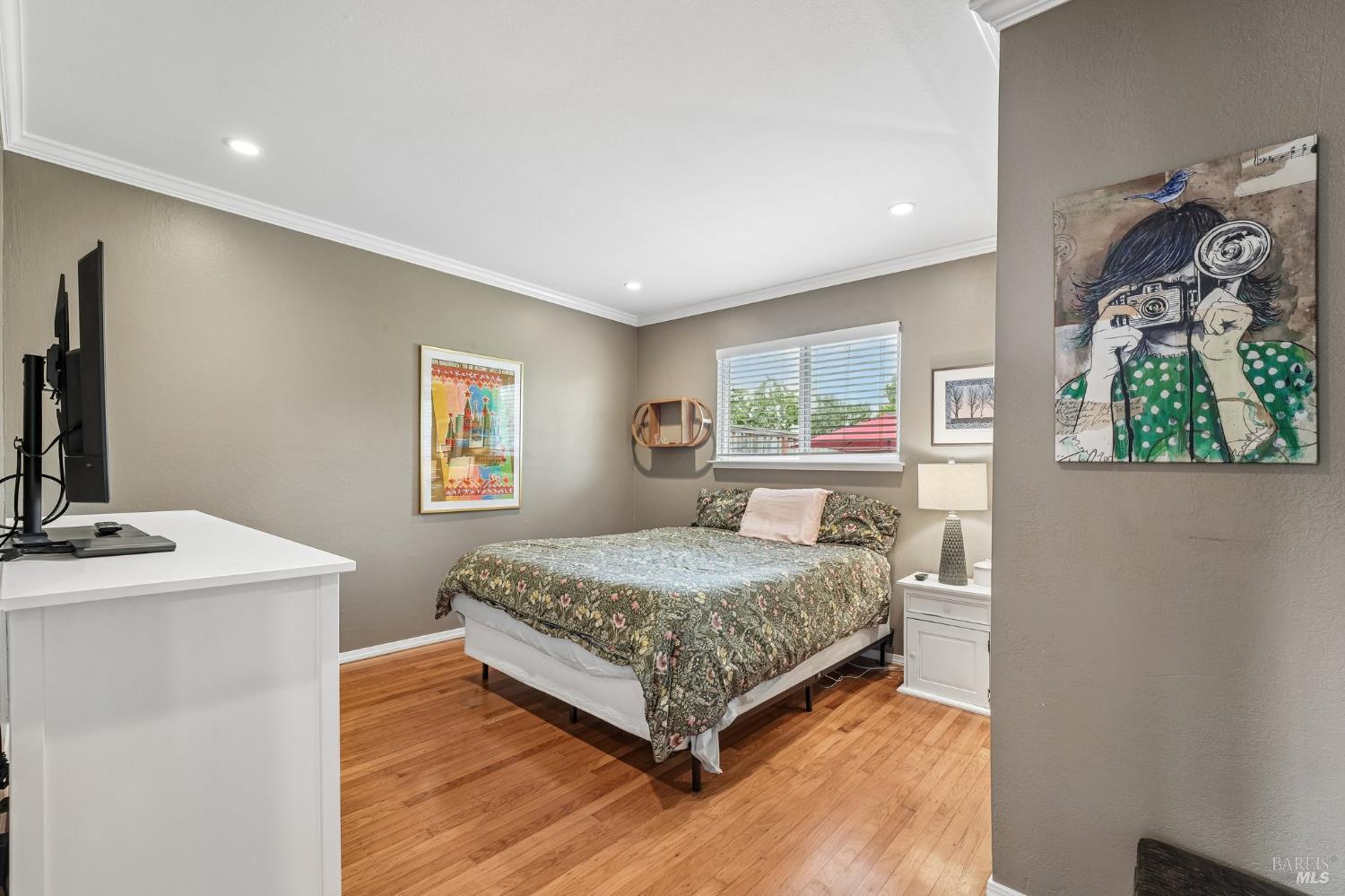 Property photo 31