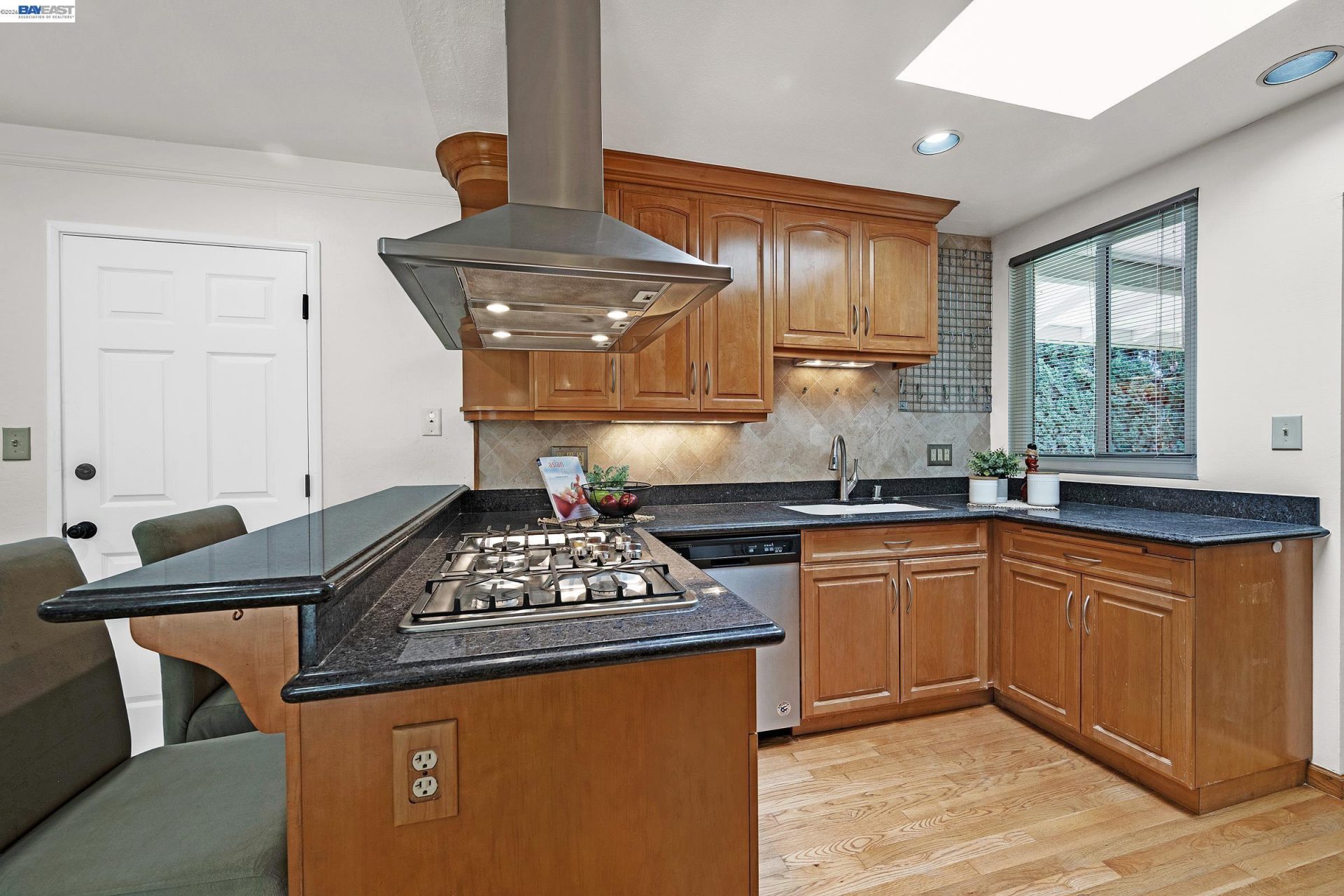 Property photo 24