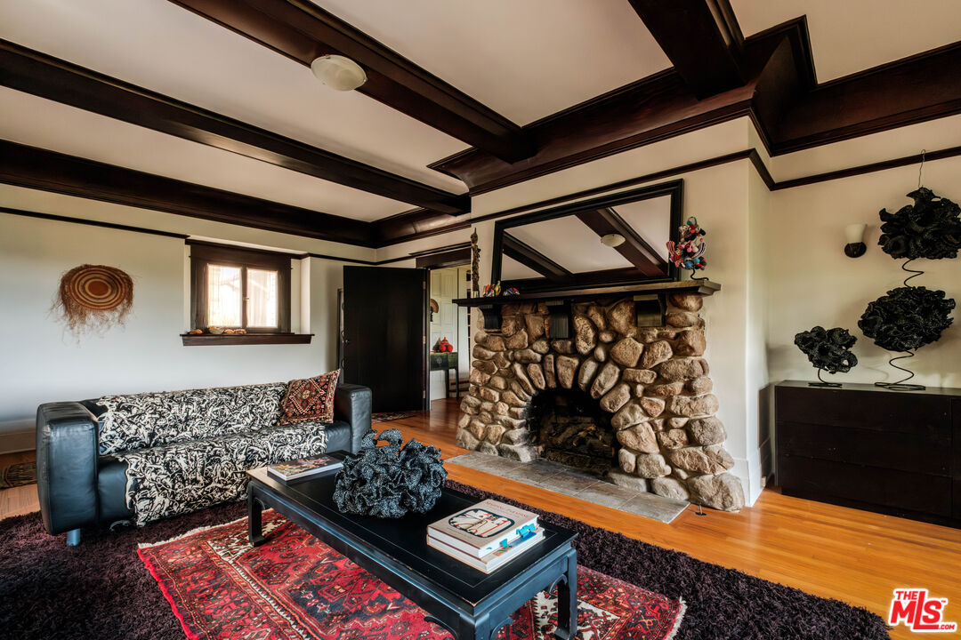 Property photo 32