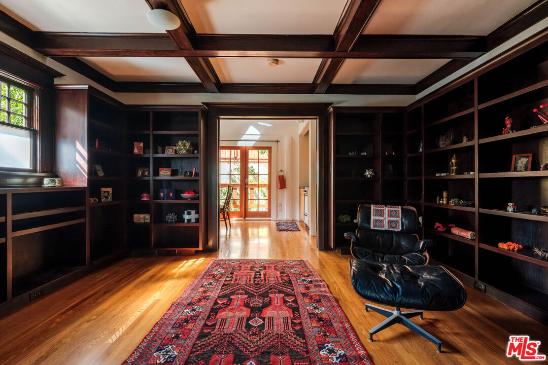 Property photo 37