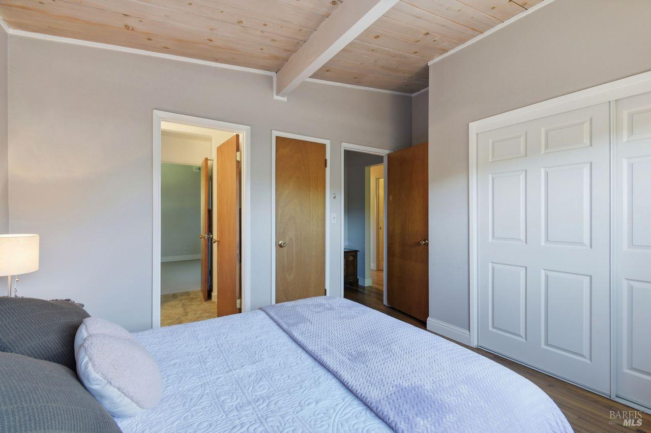 Property photo 23