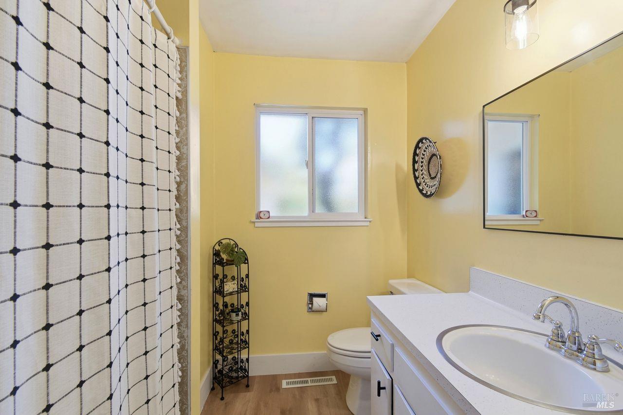 Property photo 28